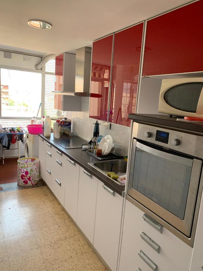 Habitación con cama individual, piso compartido en Avenida Blasco Ibáñez Valenza Esterno foto