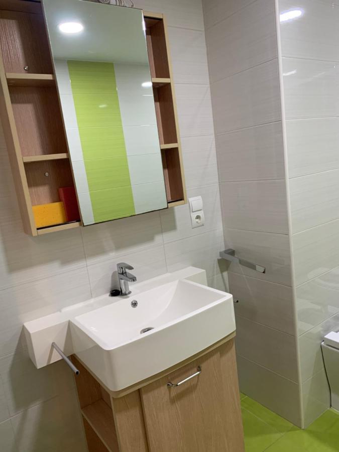 Habitación con cama individual, piso compartido en Avenida Blasco Ibáñez Valenza Esterno foto
